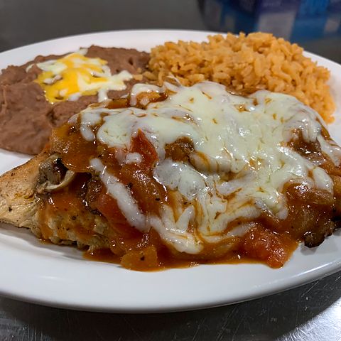Chicken Portuguesa at Nacho's Cantina & Grill